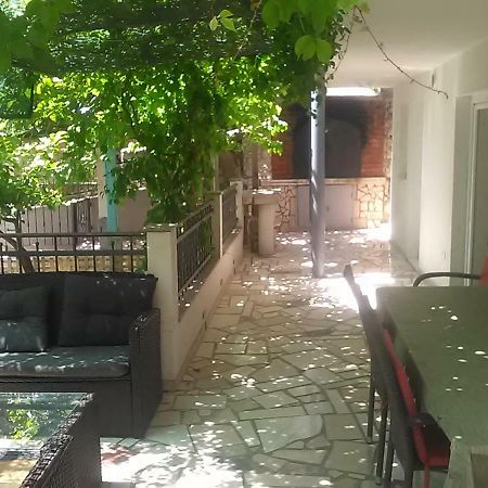 شقة Pavlic 2 أوميس المظهر الخارجي الصورة